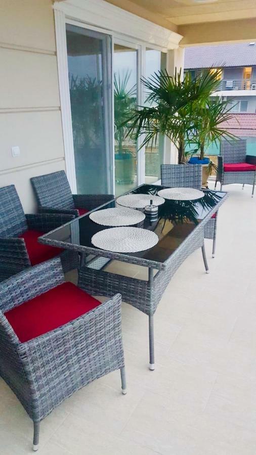 Apartmán Briza Pe Promenada Năvodari Exteriér fotografie